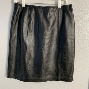 Lambskin Pencil Skirt - Apt.9 - black leather - 8